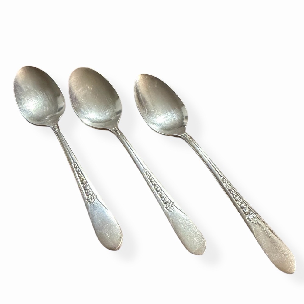 Vintage Wm Rogers Mfg. Co. Original Rogers 1941 Priscilla Lady Ann Serving Spoon